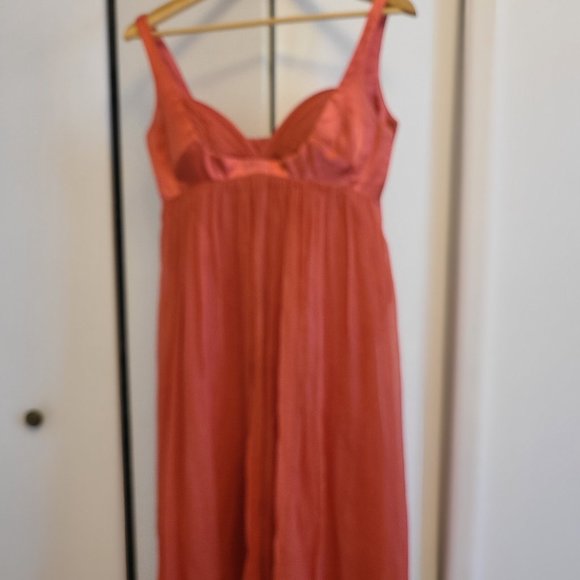 Maggie London Coral pink Silk Chiffon midi dress - Picture 10 of 10